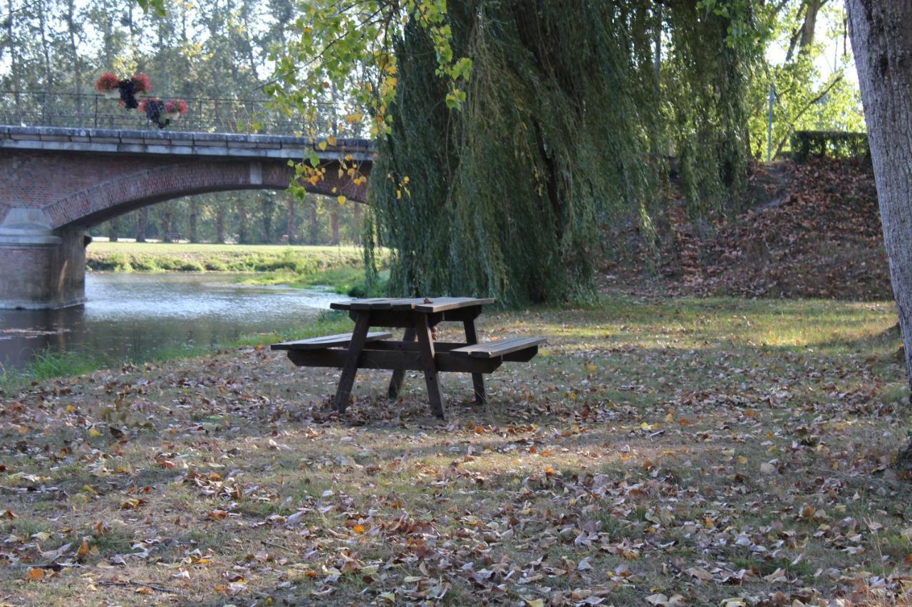 Chez Santia Villa Brinon-sur-Sauldre Dış mekan fotoğraf